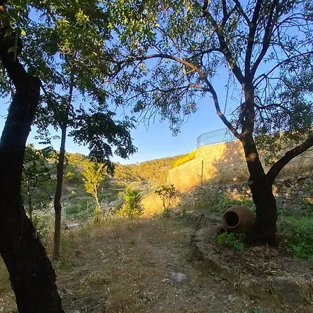 Σπίτι διακοπών Keva Dogal Tarihi Tas Evler